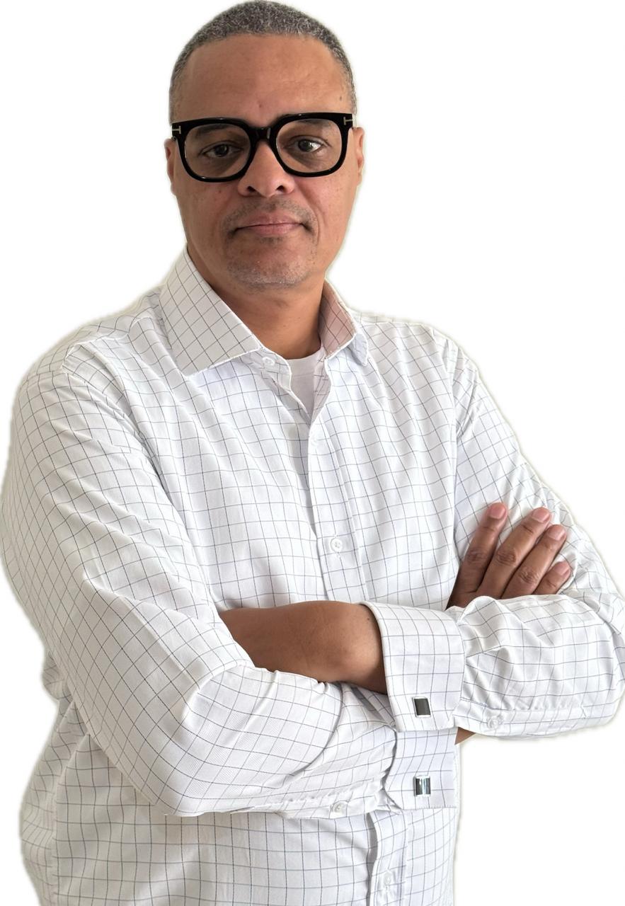 Ricardo Moraes - Co-CEO W2CONN